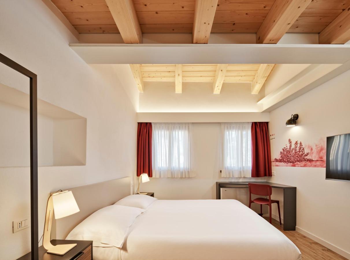 Crocevia - Locanda Carsica Contemporanea ตรีเอสเต ภายนอก รูปภาพ