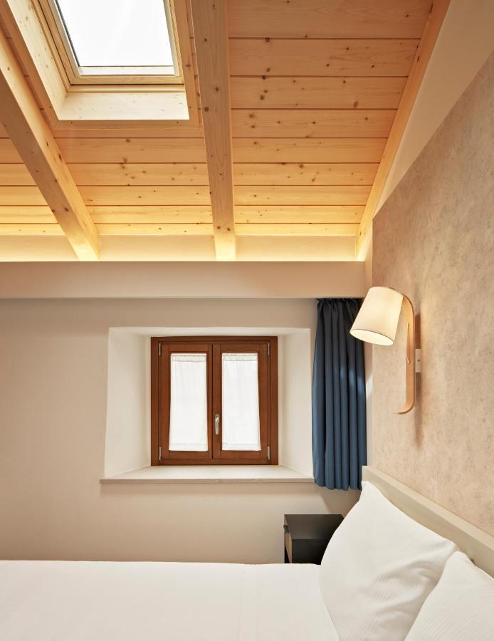 Crocevia - Locanda Carsica Contemporanea ตรีเอสเต ภายนอก รูปภาพ